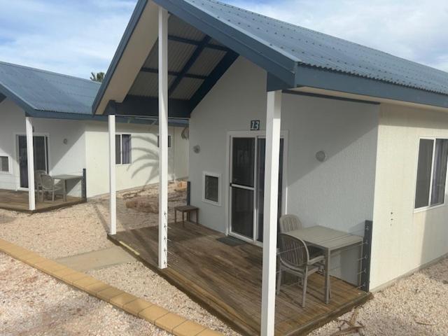 Oceanside Village Denham Exterior foto