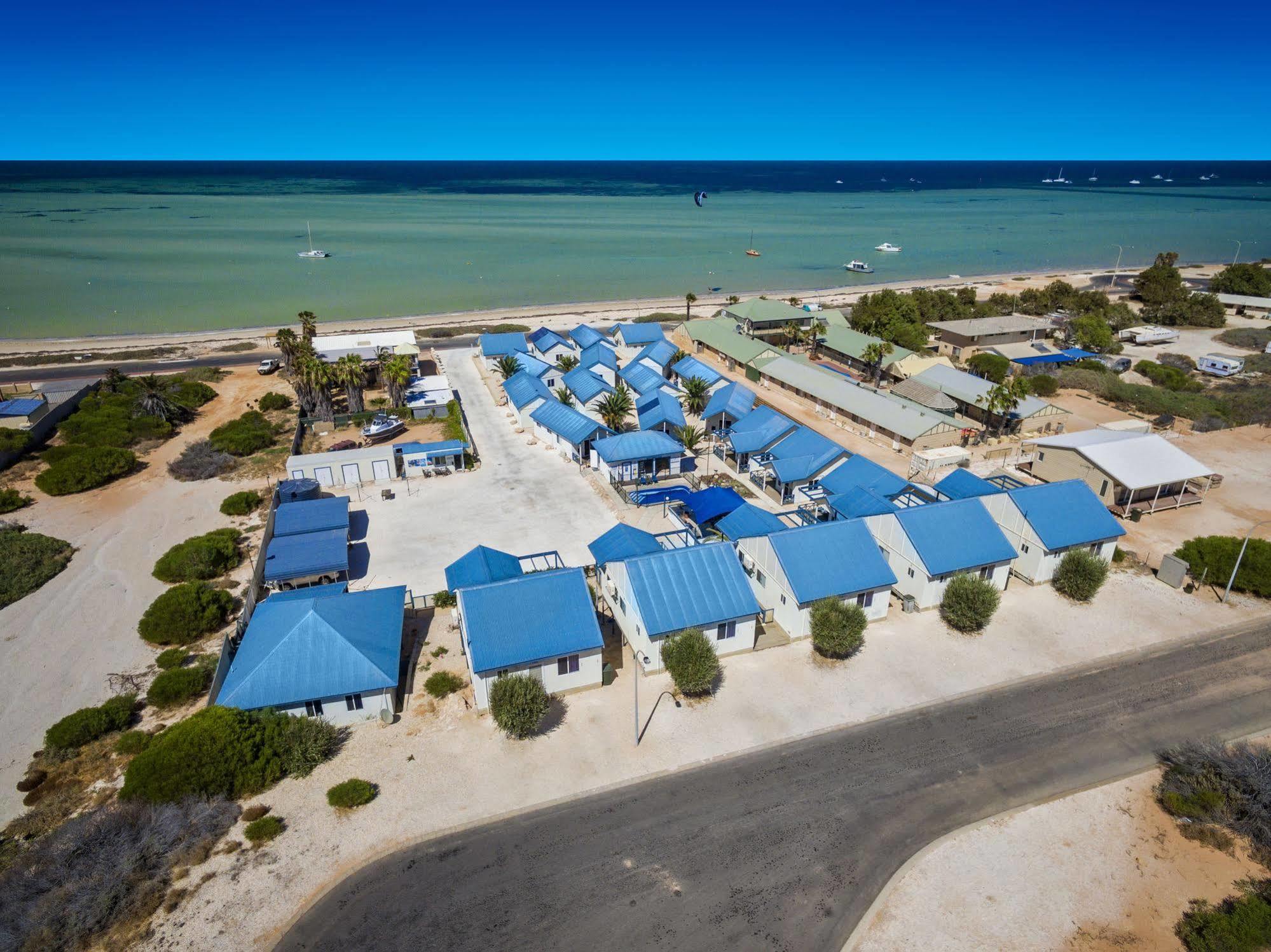 Oceanside Village Denham Exterior foto